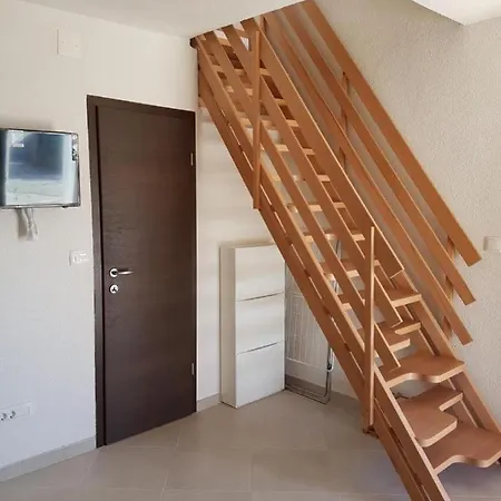 In With Terrace, Air Conditioning, Wifi, Washing Machine 5123-1 Holiday home *